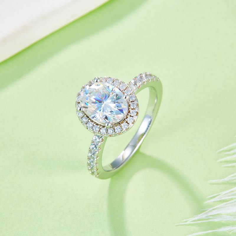 Affordable Luxury蛋形S925银镀白金MoissaniteWomen's Ring2.0ctD级
